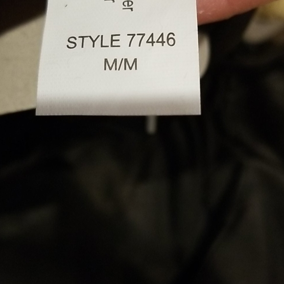 Mens black gloves. Genuine leather on outside new! - Picture 3 of 6